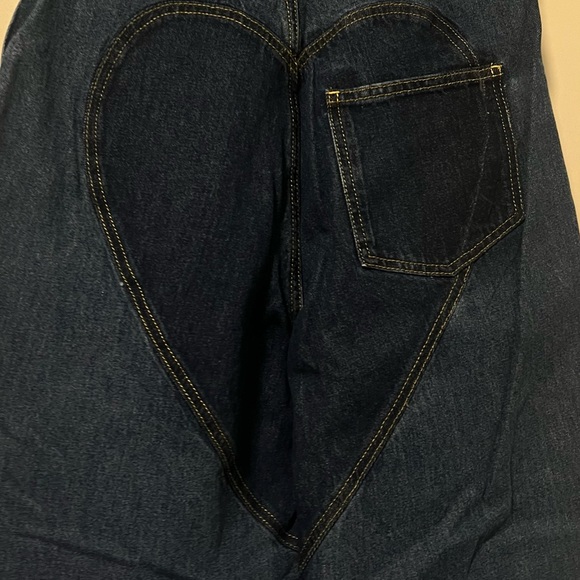 AREA ROPE CUTOUT JEANS - Picture 7 of 9